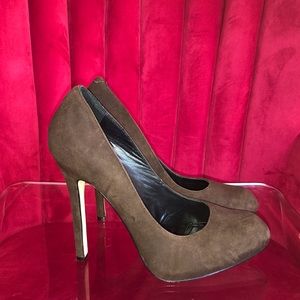 Dolce Vita Brown Real Suede Pump